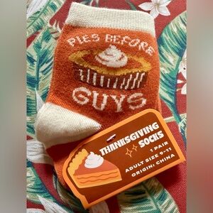 PIES BEFORE GUYS 😻 SOCKS! 9-11
